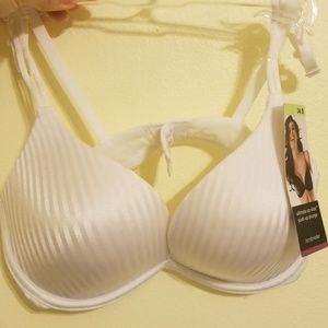 NWT Ambrielle 34B Ultimate Push-Up Bra White